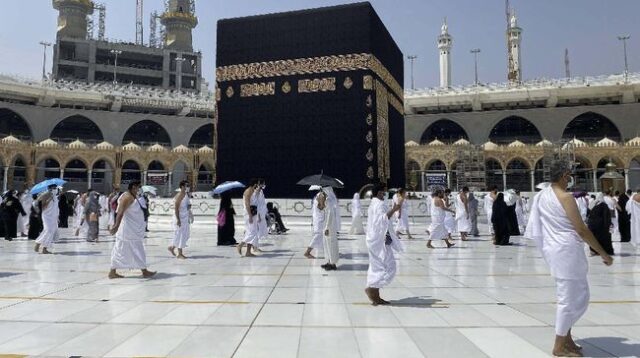 Hukum Melaksanakan Haji Umroh